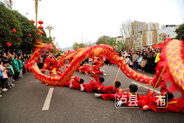 超级“热辣滚烫”!龙城泸县这样闹元宵——(图15) 15.jpg