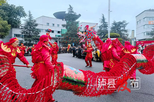 超级“热辣滚烫”!龙城泸县这样闹元宵——(图27) 27.jpg