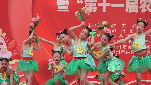 眼气!纳溪闹元宵这么精彩!(图5) 5.jpg