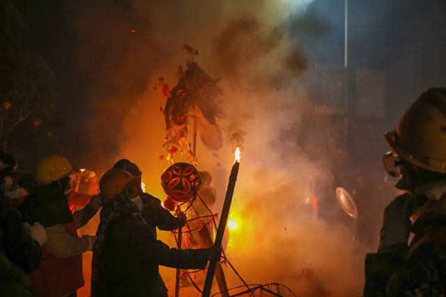 从地上闹热到“天上”!烟火江阳璀璨元宵,主打一个最“龙”年味!(图29) 29.jpg