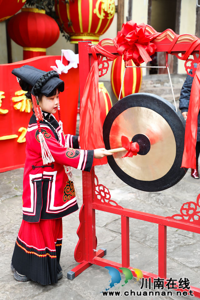 泸州古蔺:村民游客共品百家宴 太平古镇元宵年味浓(图4) 2C1A2831.jpg