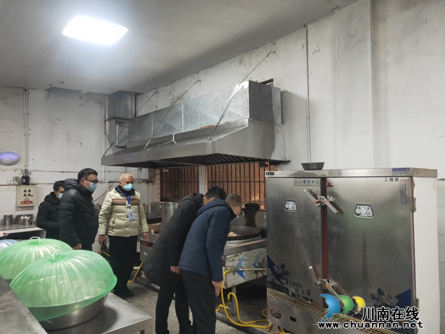 平安校园丨泸县百和镇开展校园春季开学安全大检查