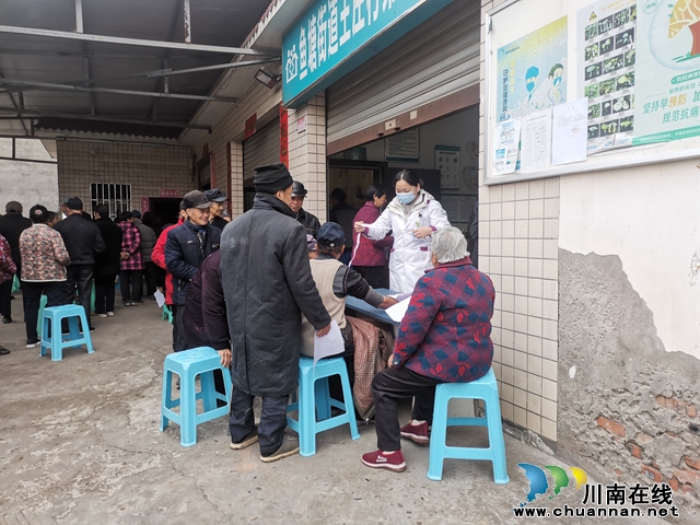 民心守护|龙马潭区鱼塘街道王庄村：全民体检进村庄 健康服务零距离