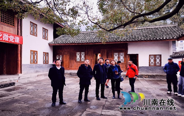 红军后代到古蔺老区追寻红色足迹(图2) 红军2.jpg