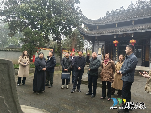 张明顺带队到泸县百和镇调研宗教工作