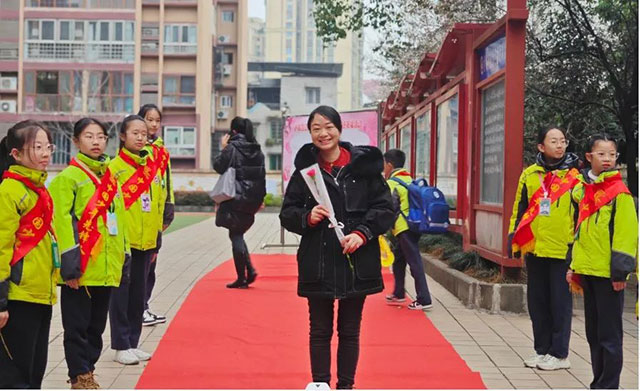 泸州川南师范学校图片