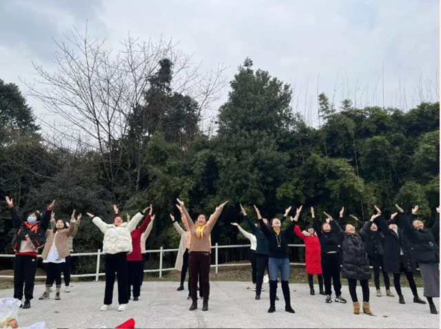 春日有约 共赴芳华!泸州公交集团“三八”妇女节活动温暖来袭(图5) 5.jpg