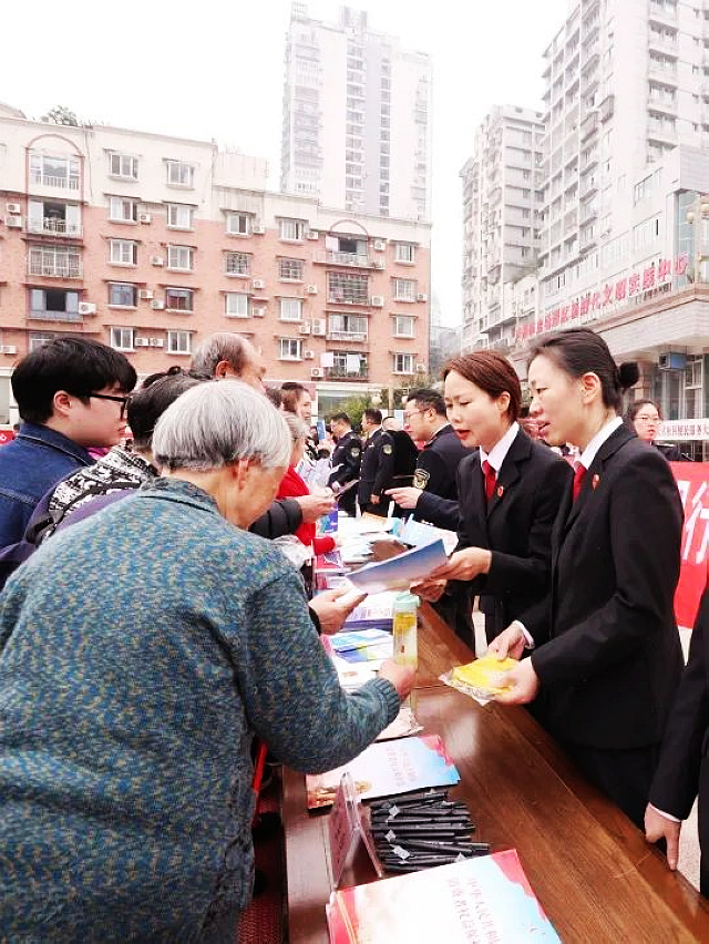 “3·15”特辑丨消费者权益保护日,龙马潭区法院在行动!(图5) nEO_IMG_5.jpg