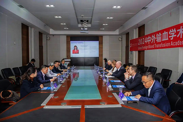 俄罗斯自然科学院院士来西南医大附院交流了！