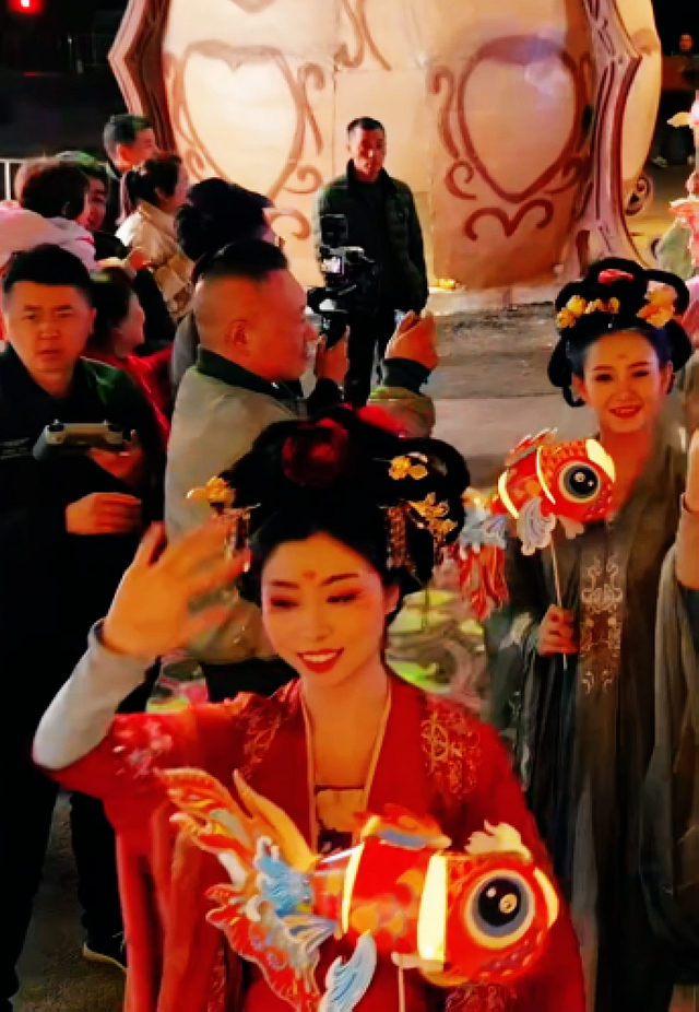 新耍法正在准备中!泸州网红文旅街区邀你一起“造”!(图2) nEO_IMG_2.jpg