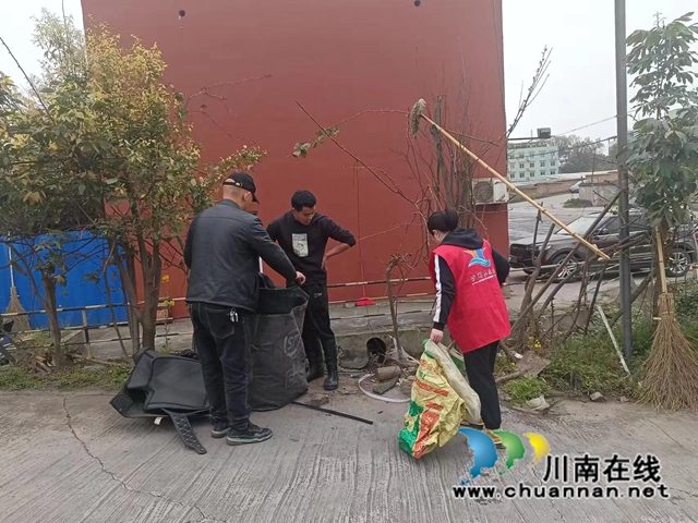 龙马潭区鱼塘社区新时代文明实践站：清洁卫生人人参与，美好环境家家受益