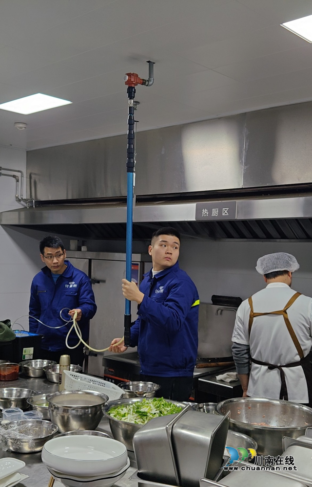 泸州市市场检验检测中心：春季检定进校园，互联共筑安全关