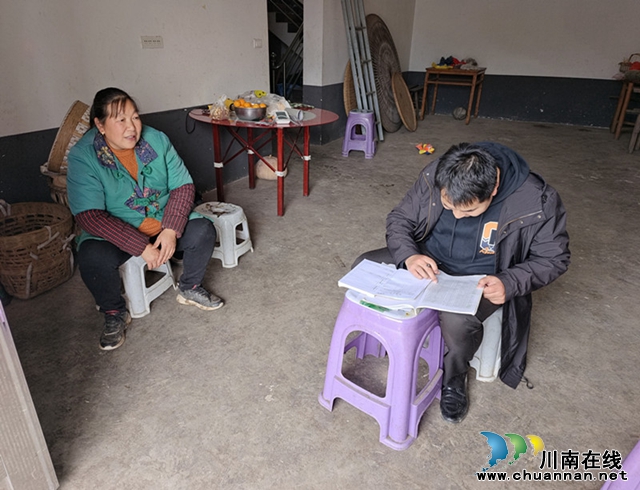 合江县先滩司法所:开展“知民情、解民忧、暖民心”大走访活动(图2) 合江县先滩司法所开展“知民情、解民忧、暖民心”走访活动2_副本.jpg