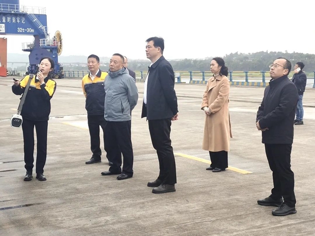 四川出入境边防检查总站副总站长王修平一行莅泸调研口岸开放工作