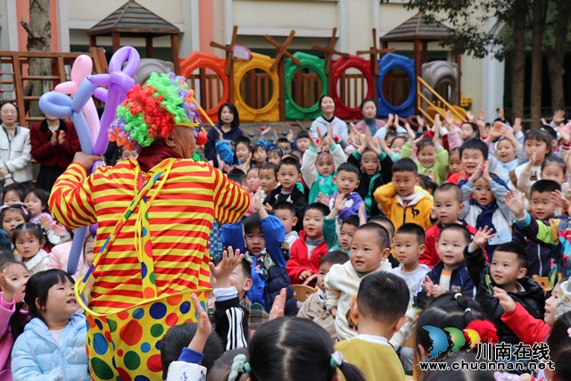 童心遇木偶 欢笑乐满园丨叙永南城幼儿园开展传统木偶艺术童话剧表演进校园活动