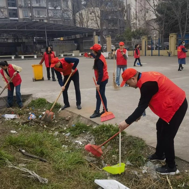 助力国家卫生城市,泸州市人医志愿者在行动!(图3) 微信图片_20240322145857.jpg