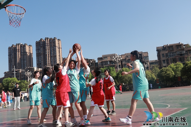 叙永县2024年中小学生篮球联赛（第一赛区）选拔赛在叙永镇中心小学校落幕