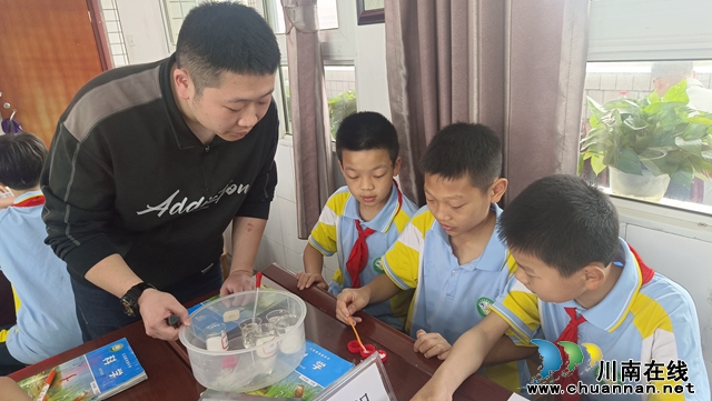 扬科学之帆 展师者风采丨叙永县小学教师课堂教学职业技能竞赛（科学）在东大街小学举行