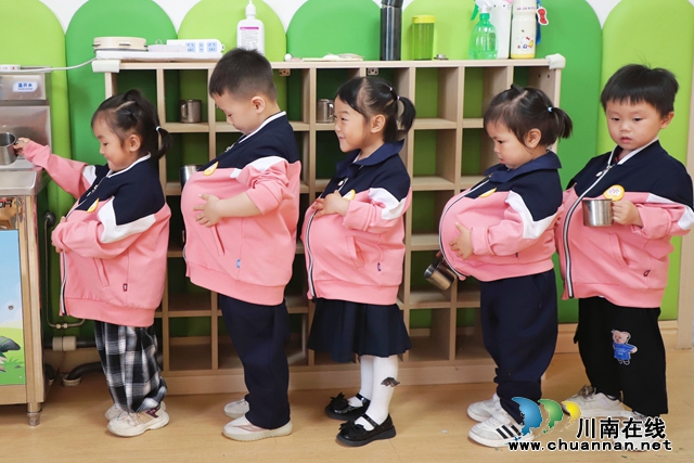 情暖母亲节 传递感恩心 | 叙永县叙永镇东城幼儿园分园（阳光幼儿园）开展母亲节主题教育活动