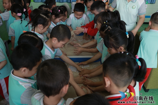 参观过程 (3).JPG