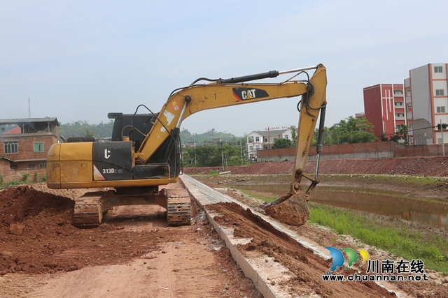 泸县：加快大鹿溪治理 筑牢防洪屏障守护美丽家园