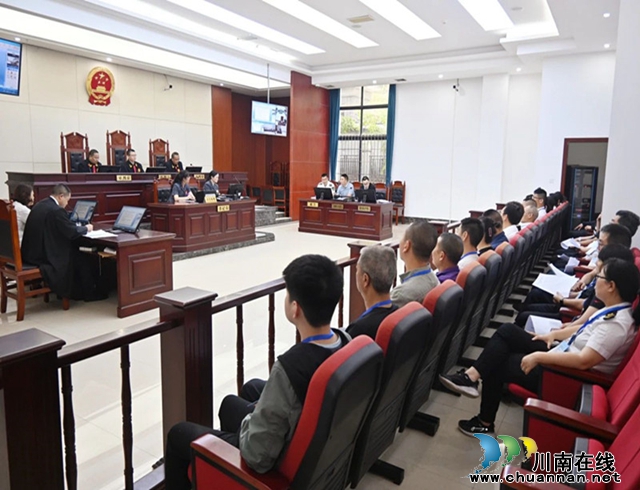 合江县开展行政诉讼庭审观摩活动