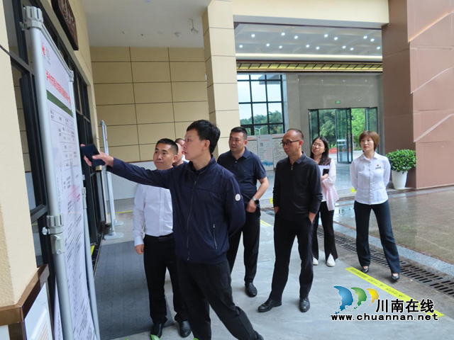 泸州市民政局党组书记、局长王坤一行到市殡仪馆开展调研工作