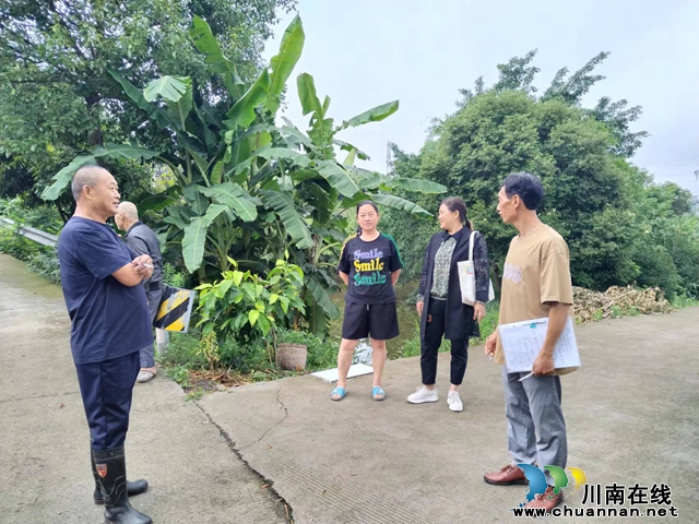 泸县云龙镇开展6月人大代表接待选民日活动