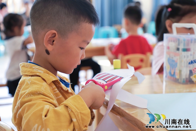 课堂展风采  磨砺促成长｜叙永县叙永镇东城幼儿园分园（阳光幼儿园）开展青年教师展评课活动