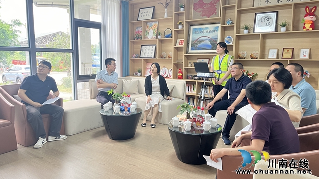 泸州市总工会到合江县调研工会驿站建设工作