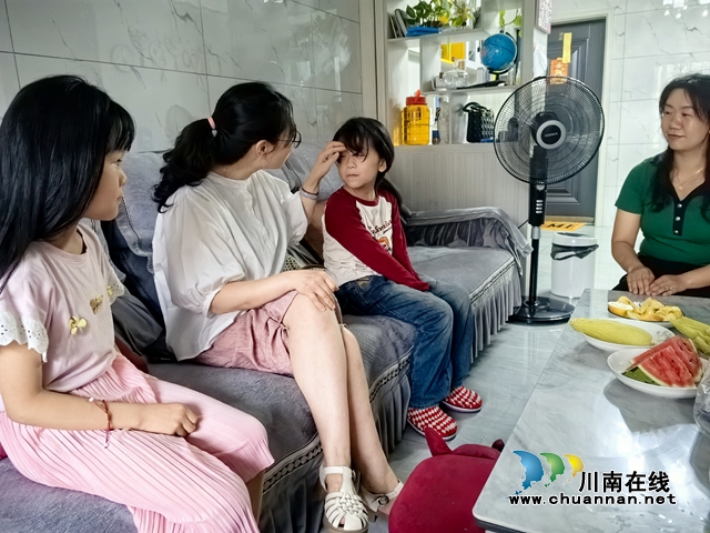 叙永县叙永镇中心小学校：百名教师家访点亮“万家灯火”