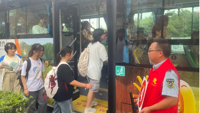 泸州公交正能量 文明酒城新风尚|5-6月感动回顾(图6) 微信图片_20240703102325.png