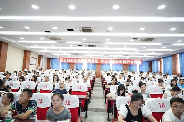 向新而行 行稳致远┃泸县建校召开2024年秋期开学教职工大会(图8) 8.jpg