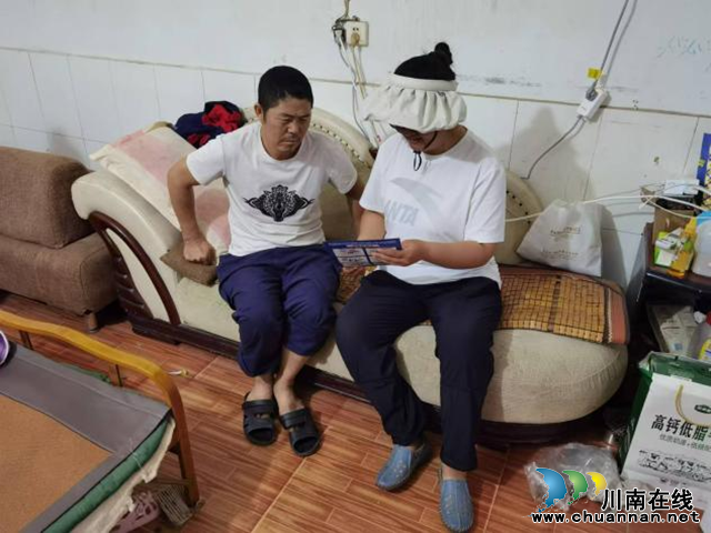 龙马潭区鱼塘街道民权社区：人大代表助力反诈宣传