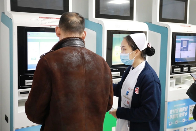 新年新气象 | 上班第一天，合江县中医医院各项工作秩序井然！