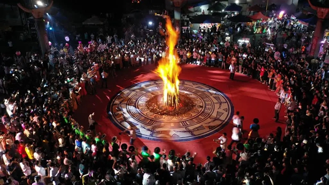 等了365天!泸州神秘的苗族盛会已经开启(图11) 11.jpg