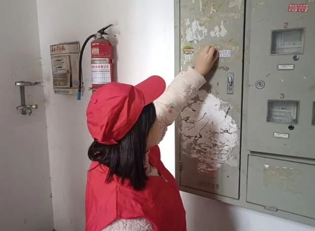 雷锋精神 公交同行︱泸州公交集团“3·5”学雷锋志愿文明服务行动进行时(图6) 6.jpg