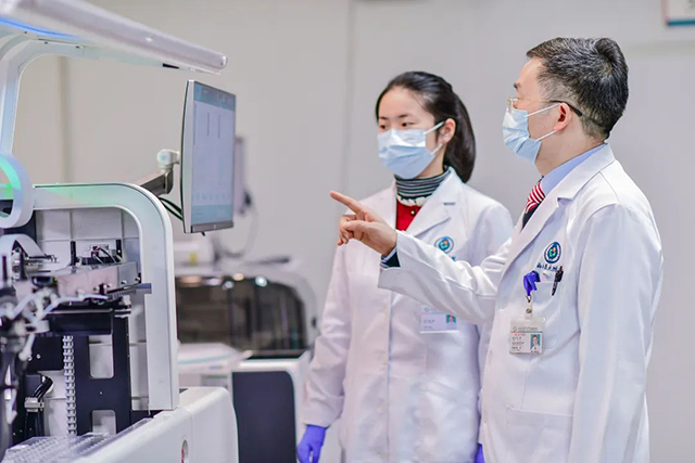 专访陈跃│深耕核医学领域30余年，最大的成就感是治病救人
