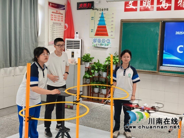 比赛现场3.jpg