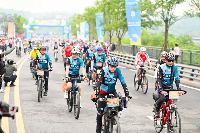 沱江畔的“速度与激情”:有人夺冠,有人玩嗨了!(图9) 640-(8).jpg