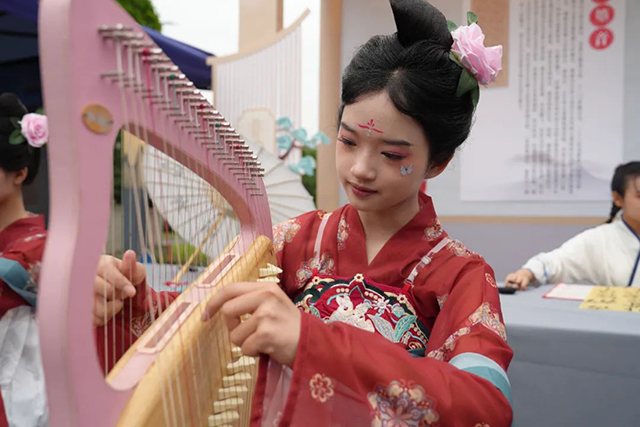 以文化浸润匠心 以素养点亮未来 | 2025年泸州市中等职业学校学生文明风采大赛(技能展示)在泸州市职业技术学校完美落幕(图30) 30.jpg