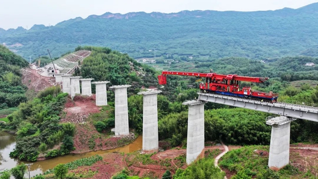 预计7月完成桥梁架设任务丨泸州这条铁路进度条更新