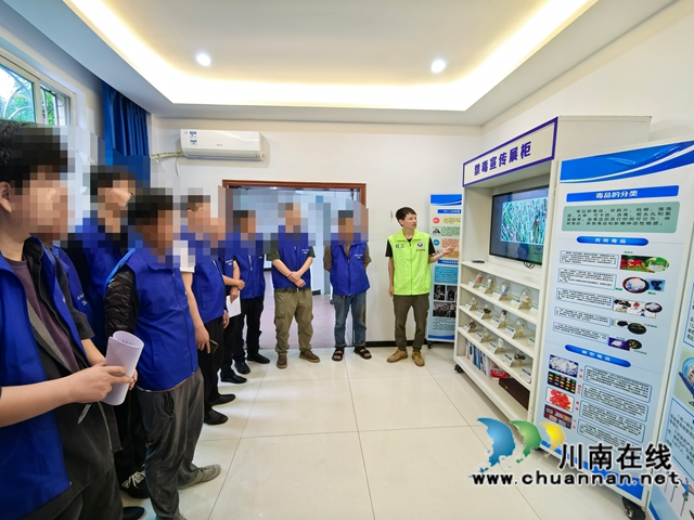 筑牢禁毒防线，守护无毒家园｜泸县百和镇开展禁毒知识专题宣讲