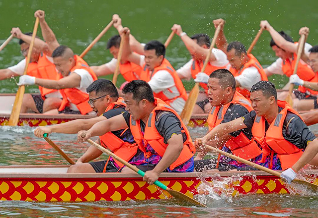 直击!宜宾这场龙舟赛好闹热!(图16) 16.jpg