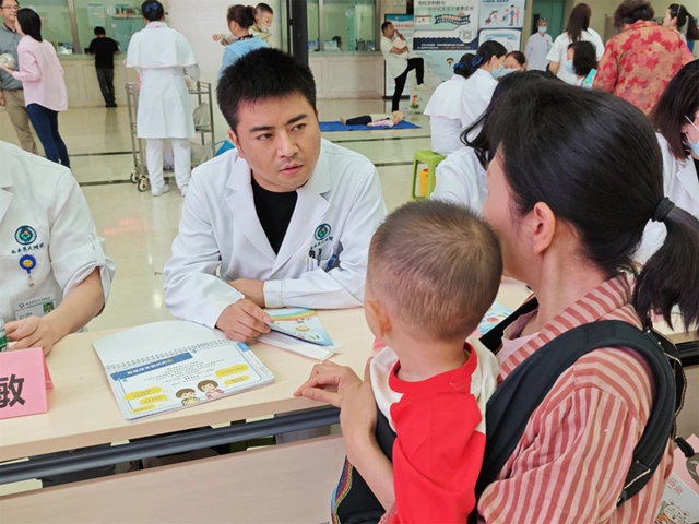 “呵护童心,与爱童行”——西南医大附院儿童节主题活动温情落幕(图14) 14.jpg