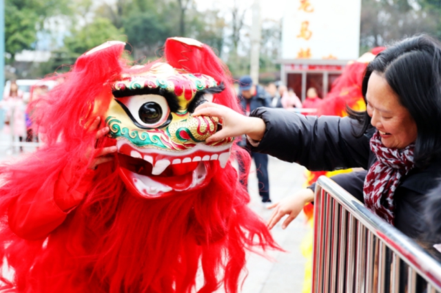 10米长的大粽子来了 泸州奥林匹克五环广场等你来“品”！