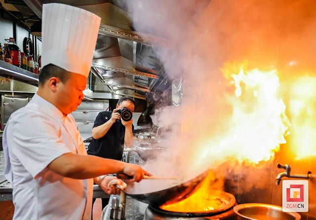 舌尖上的自贡,都藏在这本书里→(图3) 3.jpg