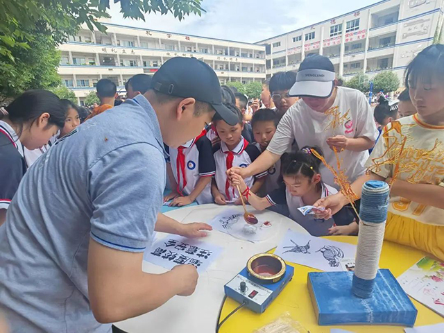 网络中国节| 当端午遇上儿童节,与“粽”不“童”的N种打开方式!(图12) 12.jpg