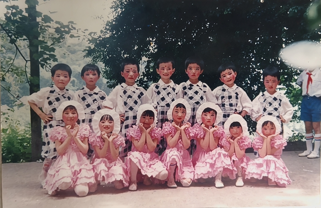 回忆杀!80、90后,还记得你的儿童节是啥样的吗?(图6) 6.jpg