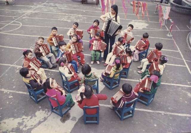 回忆杀!80、90后,还记得你的儿童节是啥样的吗?(图30) 30.jpg